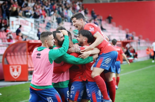 F Tbol Segunda Federaci N El Numancia Golea Al Mensajero Por Y