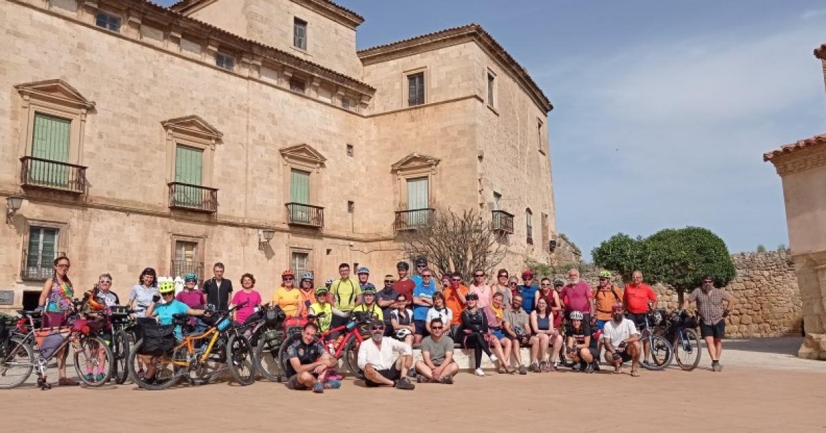 TURISMO Bicicletas y torreznos para conocer Soria