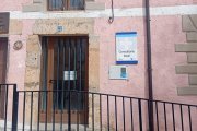 Consultorio médico de Orillares, uno de los pueblos que se queda sin consulta por tener menos de 50 habitantes.