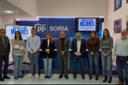 La candidatura del PP de Soria a las autonómicas junto al presidente del partido.