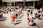 El patio del colegio se llenó de música y arte
