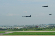 Bombarderos de EEUU despegan de la base aérea de Osan de Corea del Sur.-US AIR FORCE TECH SGT BENJAMIN (EFE)