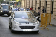 Una furgoneta de la Guardia Civil llega a la Audiencia Nacional, este miércoles.-Foto: EFE / FERNANDO ALVARADO
