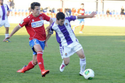 El filial empató a un gol ante el Real Valladolid B. / DIEGO MAYOR-