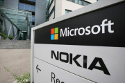 Entrada de oficinas de Microsoft y de Nokia en Helsinki.-