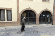 Exterior de la residencia Sor María de Jesús. / ÁLVARO MARTÍNEZ-