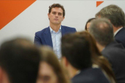Albert Rivera, en la reunión del comité permanente de Ciudadanos.-JOSÉ LUIS ROCA