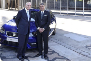El presidente de Gas Natural Fenosa, Isidro Faine, y el presidente de Seat, Luca de Meo.-