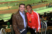 Brenda Mateo junto a su entrenador Javier García Chico.-Caep Soria