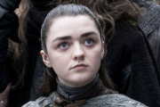 La actriz Maisie Williams, como Arya Stark, en la última temporada de la serie de la HBO Juego de tronos.-HBO