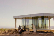 Imagen de la serie de Netflix Black mirror en la que aparece La casa del desierto, en Granada.-NETFLIX