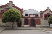 Edificio del antiguo matadero en el que se realizarán obras-V.G.