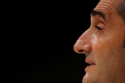Valverde, en la conferencia de prensa que ofreció en San Siro antes del Inter-Barça. /-STEFANO RELLANDINI