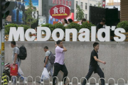 Un McDonalds, en Shanghái.-ROLEX DELA PENA / EFE