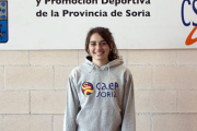 Laura Izquierdo consiguió la medalla de plata en pértiga en el Nacional Júnior de Pista. / Caep Soria-