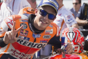 Marc Márquez (Honda) celebra, en Brno, su 'pole' nº 63.-RAFFAELLA GIANOLLA