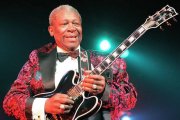 B. B. King, durante una actuación en el festival de La Villette, en París, en 1998.-Foto: AFP / BERTRAND GUAY