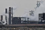 Zona industrial en la ciudad china de Tangshan, una de las más contaminadas de la región de Hebei.-ADRIÁN FONCILLAS