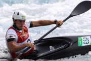 La española Maialen Chourraut durante la competencia de Kayak (K1) femenino, de piragüismo modalidad eslalon, durante los Juegos Olímpicos Río 2016 en el Estadio Whitewater de Deodoro, Río de Janeiro-EFE