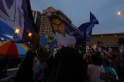 Ciudadanos puertorriqueños durante la jornada electoral del 5 de junio del 2016.-EFE / THAIS LLORCA