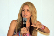 La cantante colombiana Shakira participa en la realización del vídeo de la canción 'La bicicleta'.-STR / EFE