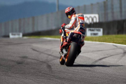 Marc Márquez en el Gran Premio de Italia.-Foto:   CLAUDIO ONORATI / EFE