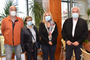 Reunión de la delegada territorial con representantes de la AECC. HDS