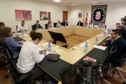 La presidenta del Parlamento autonómico, Silvia Clemente, preside la reunión de la Mesa y la Junta de Portavoces de las Cortes-ICAL