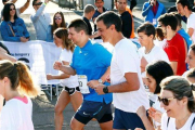 Pedro Sánchez, durante la carrera por el centro  de Madrid.-JUAN MEDINA (REUTERS)