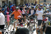 Más de 1.000 sorianos participaron ayer en el Día de la Bici. / B.S.-