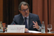 Artur Mas, durante su comparecencia en el Parlament, el pasado miércoles, 2 de septiembre, sobre la convocatoria anticipada de elecciones y el 'caso 3%'.-AFP / LLUÍS GENÉ