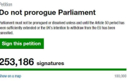 Petición popular para que se debata la suspensión del Parlamento.-