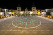 Vista nocturna de la plaza Mayor de El Burgo de Osma tras las obras. HDS