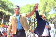 Pedro Sánchez y Miquel Iceta, en Gavà.-ACN