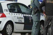 Agentes de la Guardia Civil, en una imagen de archivo.-EL PERIÓDICO