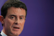 El primer ministro francés, Manuel Valls, en una conferencia de prensa, el 2 de diciembre.-REUTERS / VINCENT KESSLER