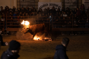 Celebración del Toro Jubilo de Medinaceli la noche del 12 de noviembre. SARA RONCAL