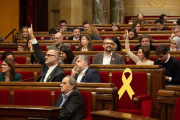El presidente de la Generalitat, Quim Torra, en el pleno del Parlament este jueves.-EUROPA PRESS / DAVID ZORRAKINO