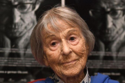 Brunhilde Pomsel, que fue secretaria en el Ministerio de Propaganda de Goebbels, en junio del 2016.-AFP / CHRISTOF STACHE