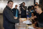 Arnaldo Otegi, que votó en las pasadas elecciones generales de junio, defiende su derecho a ser candidato a lendakari.-EFE / JUAN HERRERO