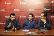 Alfonso Flores, Paco Alonso y Ángel Hernández, ayer en el Ayuntamiento durante la presentación del campus.-VANESSA AJENJO