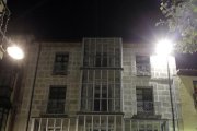 Edificio de servicios sociales, en la plaza Mayor.-Luis Ángel Tejedor