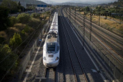 Tramo del AVE entre Sant Feliu y Sant Vicens dels Horts.-JORDI COTRINA