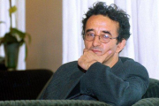 El escritor chileno Roberto Bolaño en el 2001.-QUIM ROSER