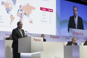 Ángel Ron, presidente del Banco Popular, en la junta general de accionistas celebrada ayer en Madrid.-EFE / PACO CAMPOS