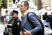 Iñaki Urdangarin, este jueves, a su llegada a la Audiencia de Palma.-EFE / BALLESTEROS