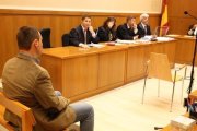 Juicio a un mosso por espiar a sus compañeras con una cámara en el vestuario femenino de una comisaría-RICARD CUGAT