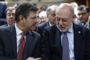 El ministro de Justicia, Rafael Catalá, y el fiscal general del Estado, José Manuel Maza, en un acto el pasado día 7 de febrero.-EFE / EMILIO NARANJO