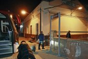 Primer viaje en bus de los viajeros del tren hasta Almazán-Mario Tejedor