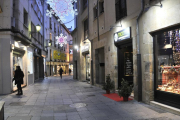La calle Estudios ha recuperado actividad comercial-Mario Tejedor